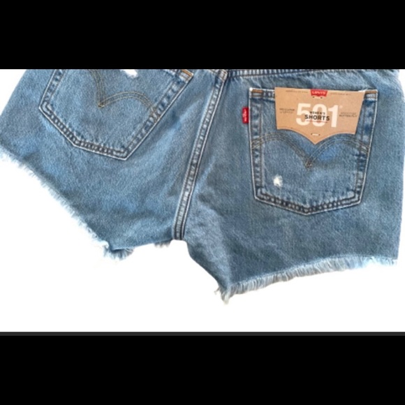 Levi’s 501 Distressed Cut Off High Rise Denim Short W25 NWT - Picture 9 of 9